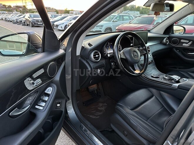 Mercedes GLC 300 2016, 64,000 km - 2.0 l - Bakı