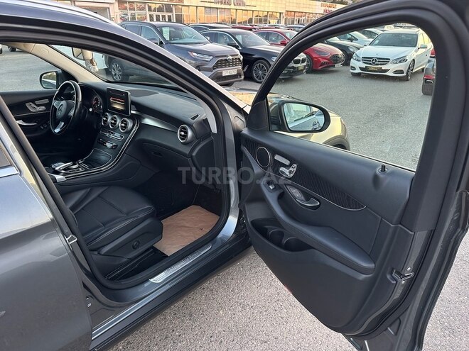 Mercedes GLC 300 2016, 64,000 km - 2.0 l - Bakı