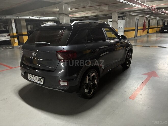 Hyundai Venue 2022, 23,000 km - 1.6 l - Bakı