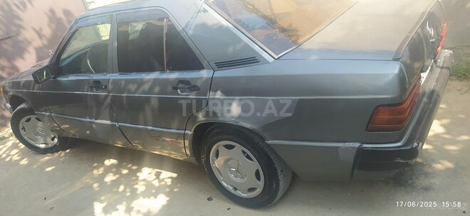 Mercedes 190 1990, 400,000 km - 2.0 l - Bakı