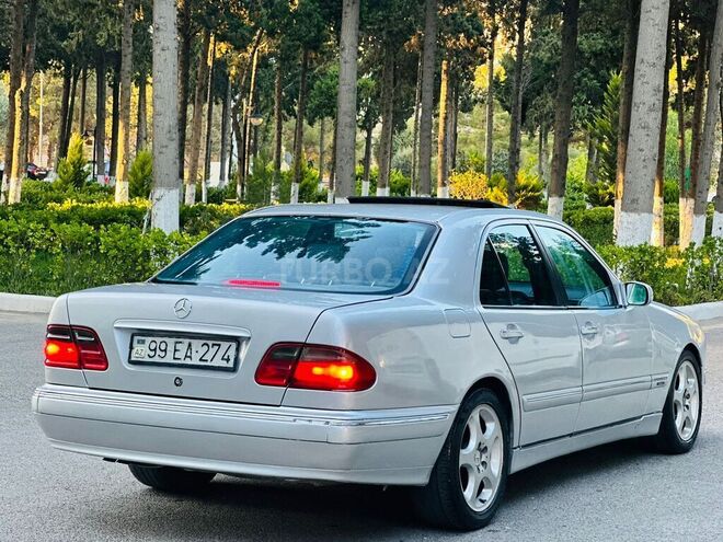 Mercedes E 200 2001, 130,000 km - 2.0 l - Sumqayıt