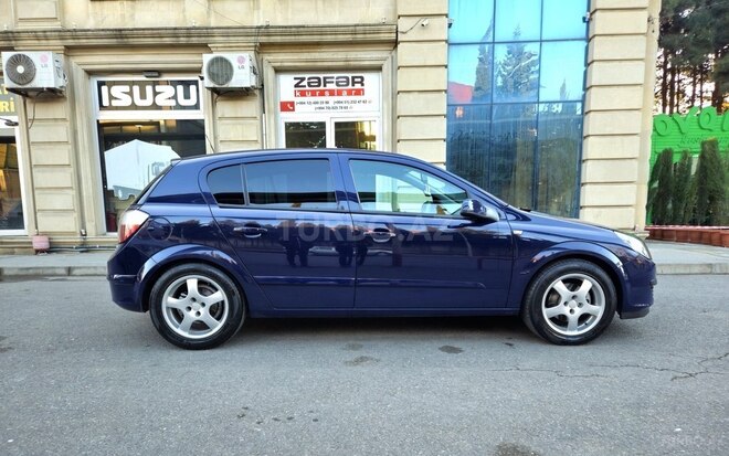 Opel Astra 2005, 137,000 km - 1.4 l - Bakı