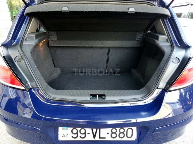 Opel Astra 2005, 137,000 km - 1.4 l - Bakı