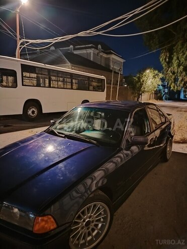BMW 320 1995, 328,500 km - 2.0 l - Bakı