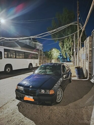 BMW 320 1995, 328,500 km - 2.0 l - Bakı