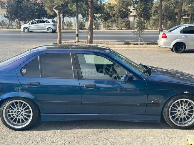 BMW 320 1995, 328,500 km - 2.0 l - Bakı