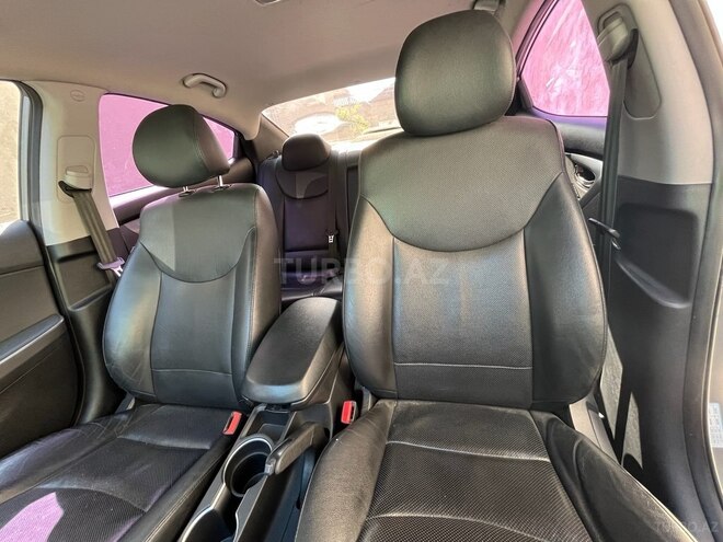 Hyundai Avante 2015, 161,000 km - 1.6 л - Bakı