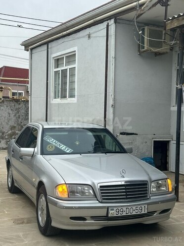 Mercedes C 180 1999, 284,632 km - 1.8 l - Bakı