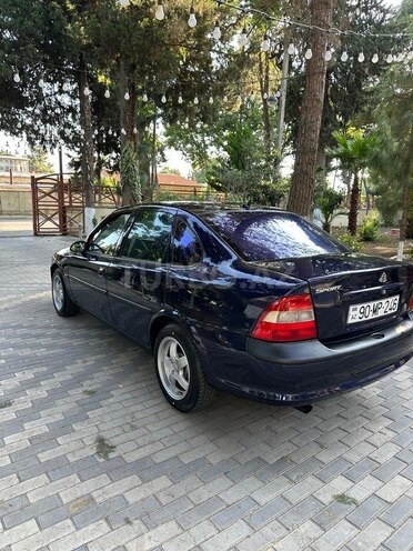 Opel Vectra 1997, 254,666 km - 1.6 l - Masallı
