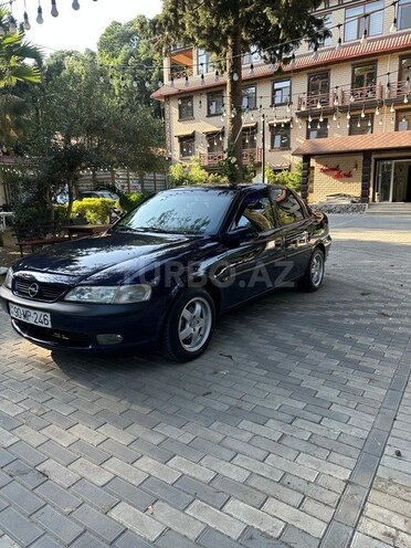 Opel Vectra 1997, 254,666 km - 1.6 l - Masallı