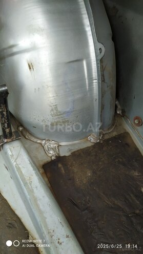 GAZ 31105 2004, 240,000 km - 2.3 l - Gəncə