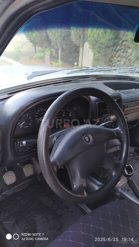 GAZ 31105 2004, 240,000 km - 2.3 l - Gəncə