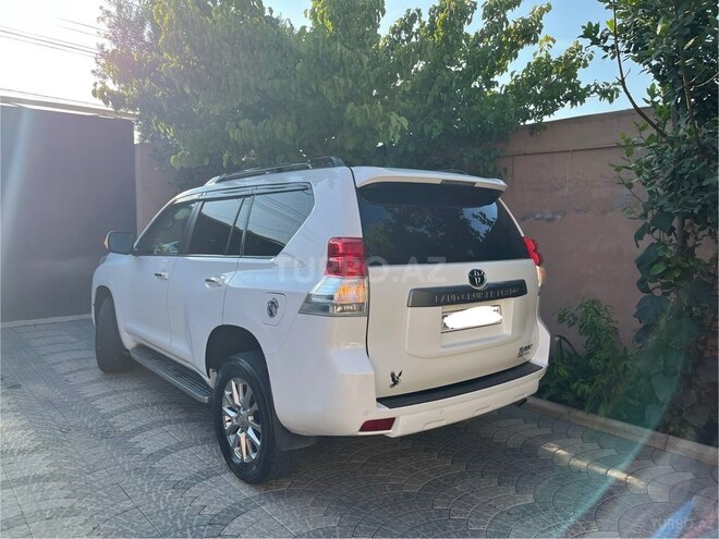 Toyota Land Cruiser Prado 2010, 237,232 km - 3.0 л - Bakı