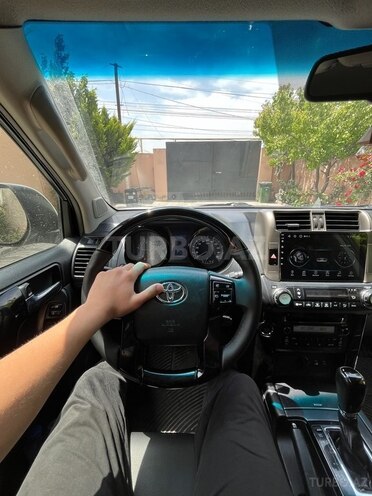 Toyota Land Cruiser Prado 2010, 237,232 km - 3.0 л - Bakı