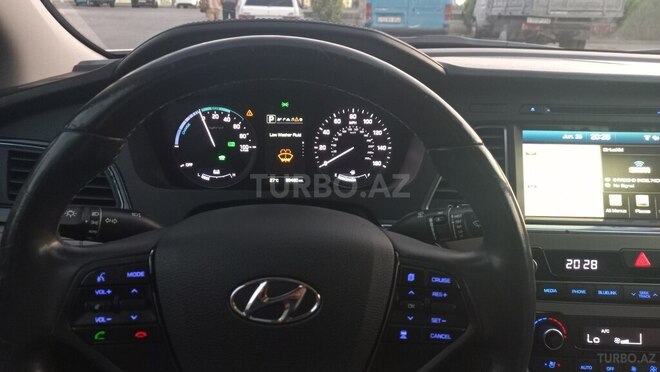Hyundai Sonata 2015, 157,716 km - 2.0 l - Bakı