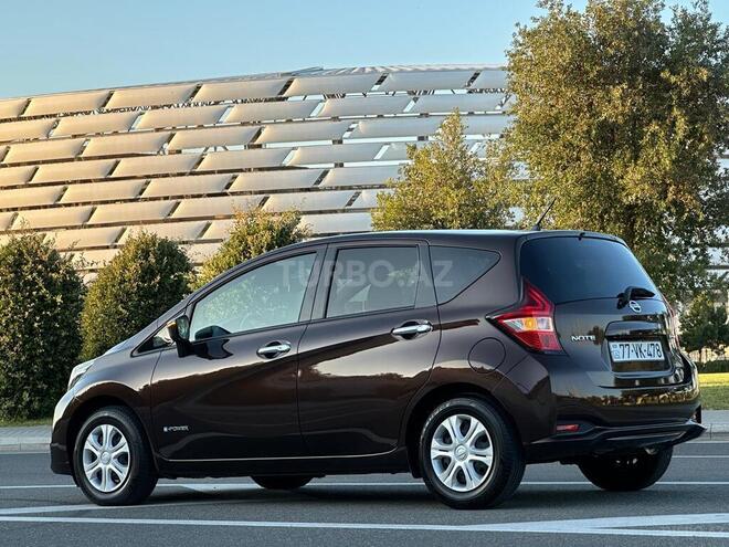 Nissan Note-17