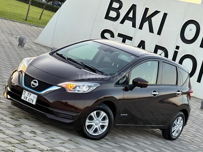 Nissan Note-9