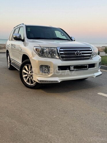 Toyota Land Cruiser-2