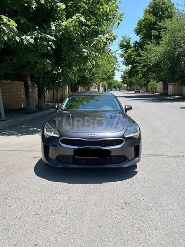 Kia Stinger-1