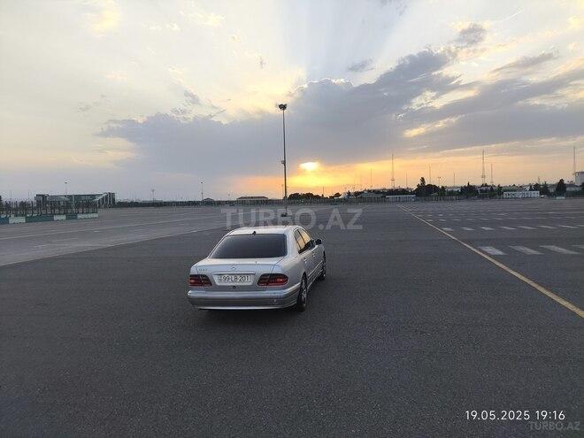 Mercedes E 280 2000, 475,000 km - 2.8 l - Bakı