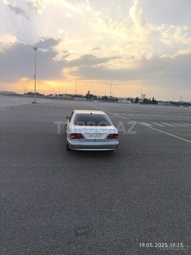 Mercedes E 280 2000, 475,000 km - 2.8 l - Bakı