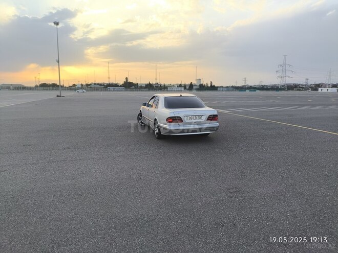 Mercedes E 280 2000, 475,000 km - 2.8 l - Bakı
