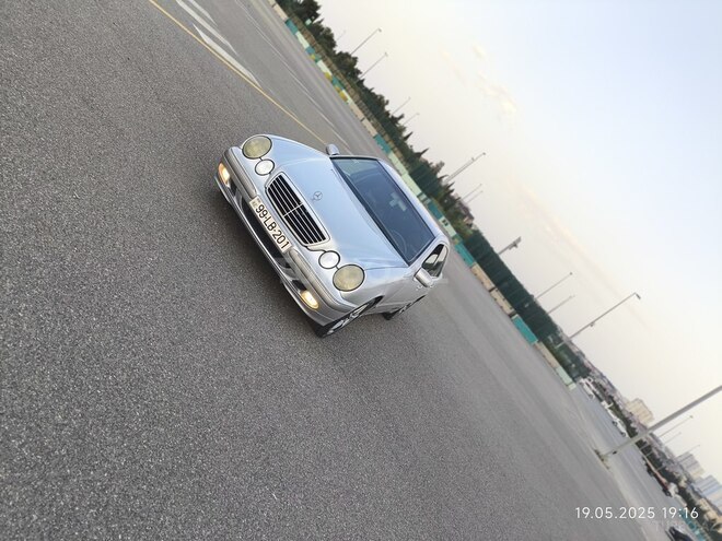 Mercedes E 280 2000, 475,000 km - 2.8 l - Bakı