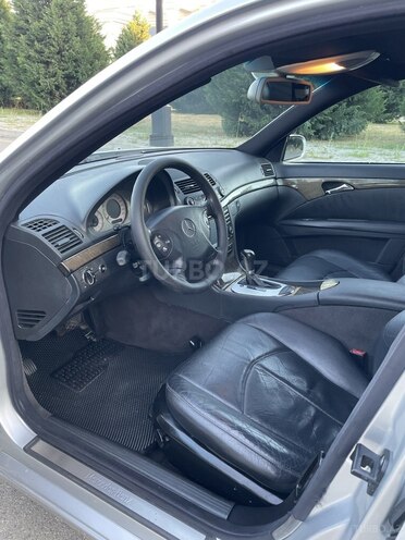 Mercedes E 240 2002, 360,000 km - 2.6 l - Ağdaş