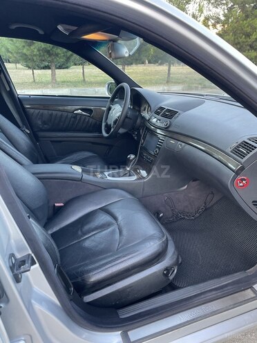 Mercedes E 240 2002, 360,000 km - 2.6 l - Ağdaş