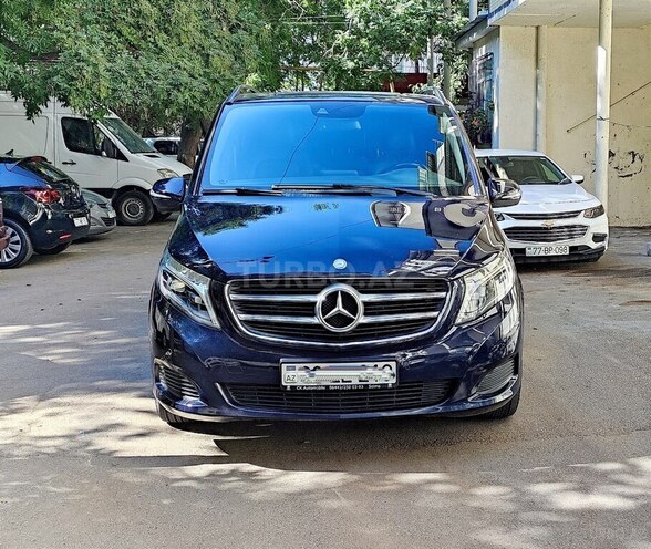 Mercedes V 220 2014, 350,000 km - 2.2 l - Bakı