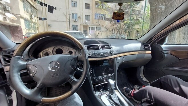 Mercedes E 270 2002, 503,860 km - 2.7 л - Bakı