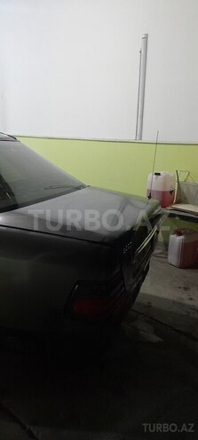 Mercedes E 220 1995, 250,000 km - 2.2 l - Bakı