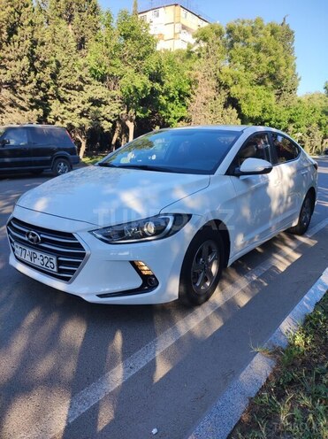 Hyundai Avante-2