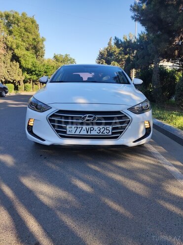 Hyundai Avante-1