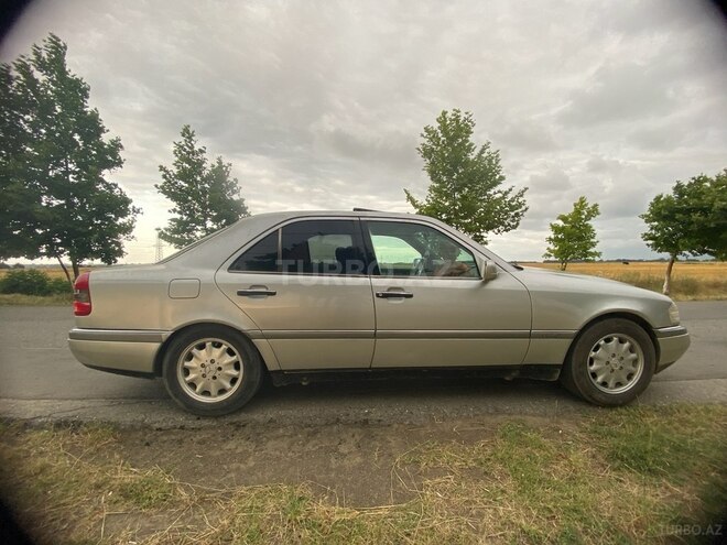 Mercedes C 220 d 1994, 550,000 km - 2.2 л - Masallı