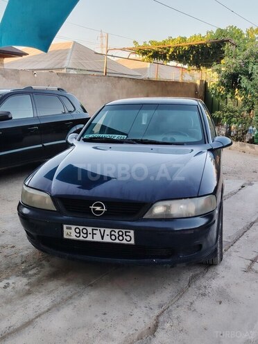 Opel Vectra 1999, 200,000 km - 1.8 l - Sumqayıt