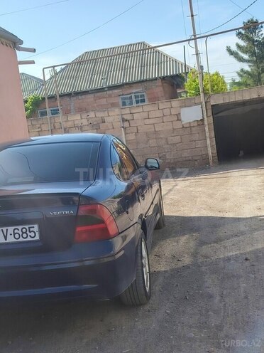 Opel Vectra 1999, 200,000 km - 1.8 l - Sumqayıt