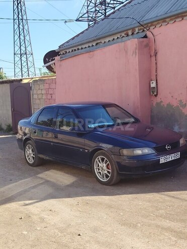Opel Vectra 1999, 200,000 km - 1.8 l - Sumqayıt