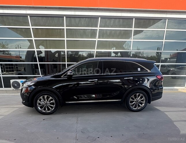Kia Sorento-11