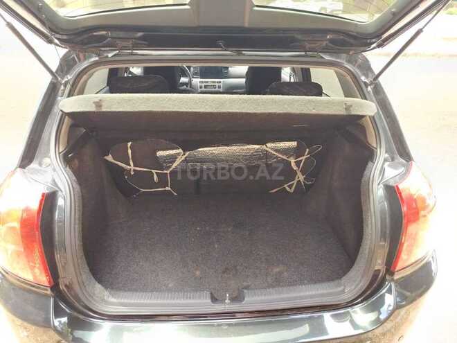 Toyota Corolla 2006, 306,000 km - 1.4 l - Bakı