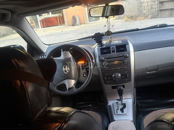 Toyota Corolla 2008, 300,000 km - 1.8 l - Bakı