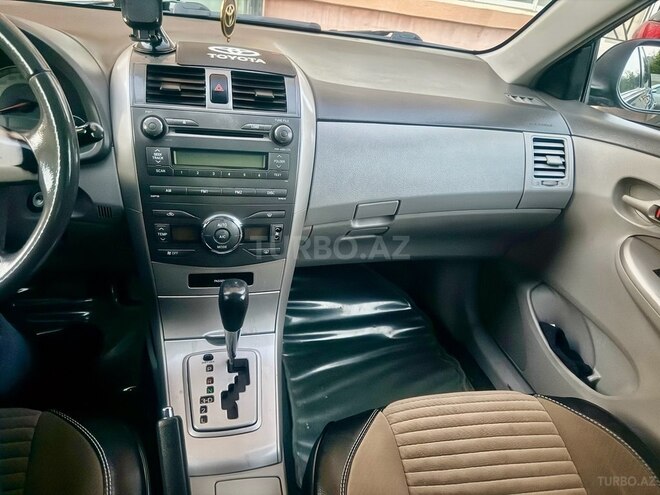 Toyota Corolla 2008, 300,000 km - 1.8 l - Bakı
