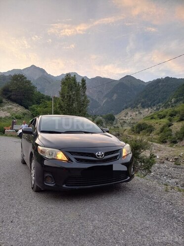 Toyota Corolla 2011, 296,000 km - 1.8 l - Bakı