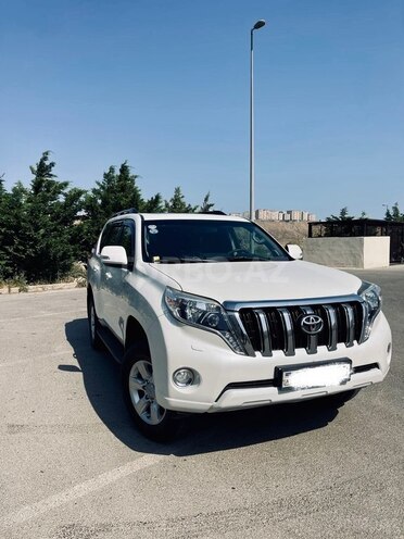 Toyota Land Cruiser Prado-3
