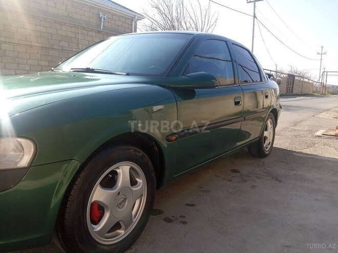 Opel Vectra 1996, 475,000 km - 1.6 l - Bakı