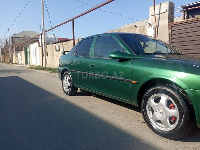 Opel Vectra 1996, 475,000 km - 1.6 l - Bakı