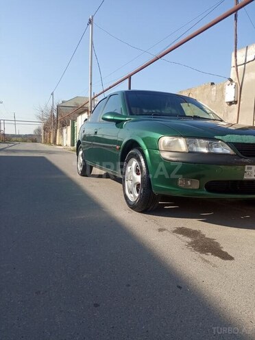 Opel Vectra 1996, 475,000 km - 1.6 l - Bakı