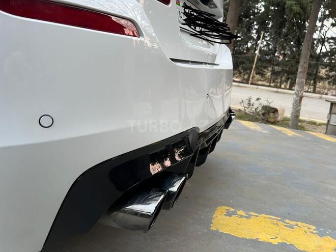 BMW 528 2015, 215,000 km - 2.0 l - Bakı