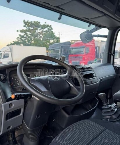 Mercedes Atego 818-7