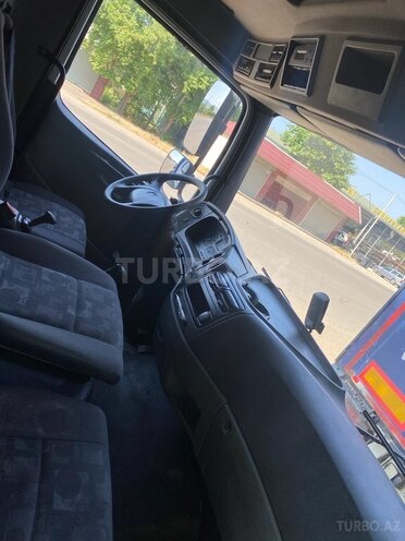 Mercedes Atego 818-12
